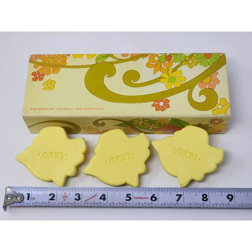 Vintage Avon Soap Savers Spearmint Scented And Golden Beauties‎ 3 Hostess Bars